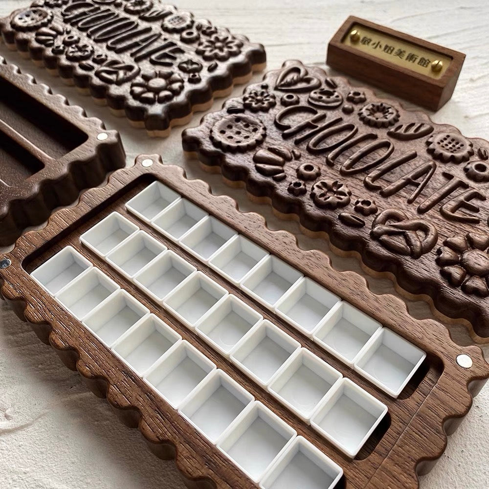 Choco Black Walnut Watercolor Palette Box with watercolor pans