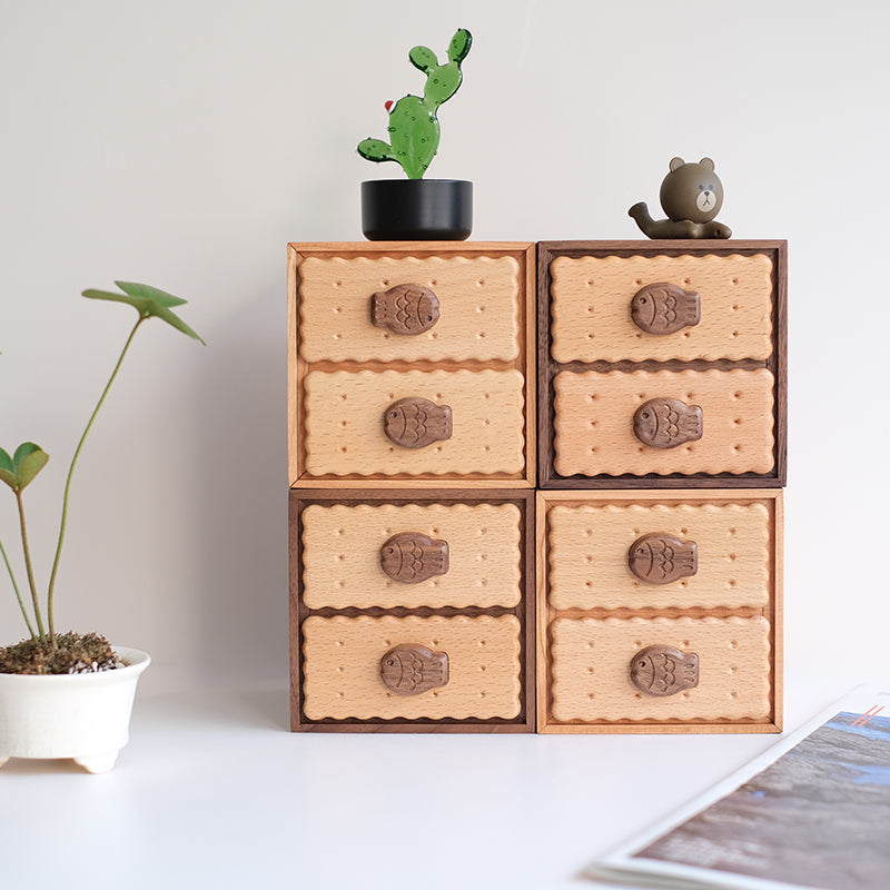 Cute Wooden Jewelry Organizer