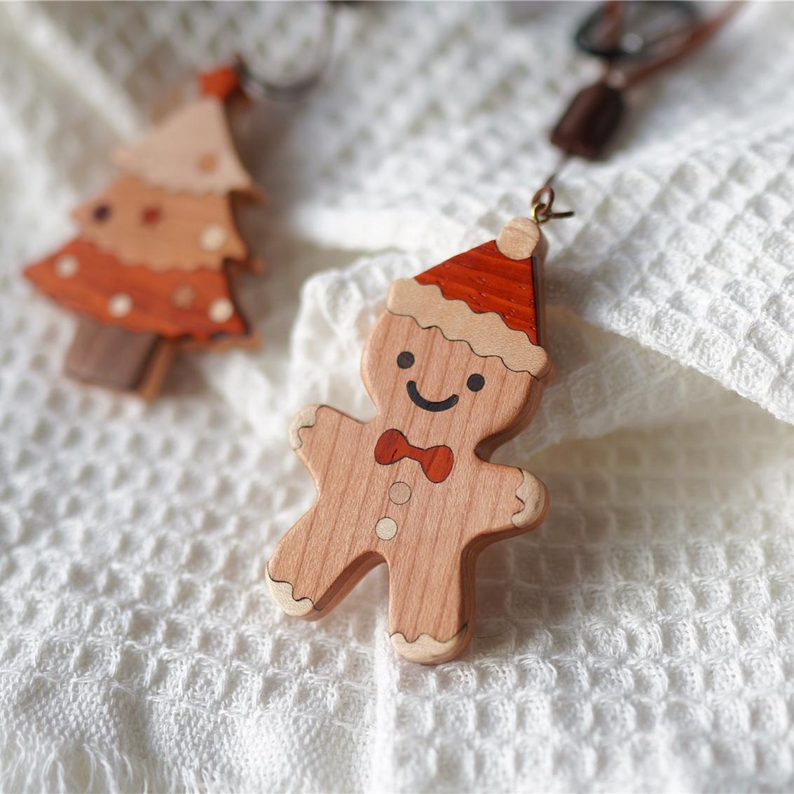 Gingerbread Man Keychain
