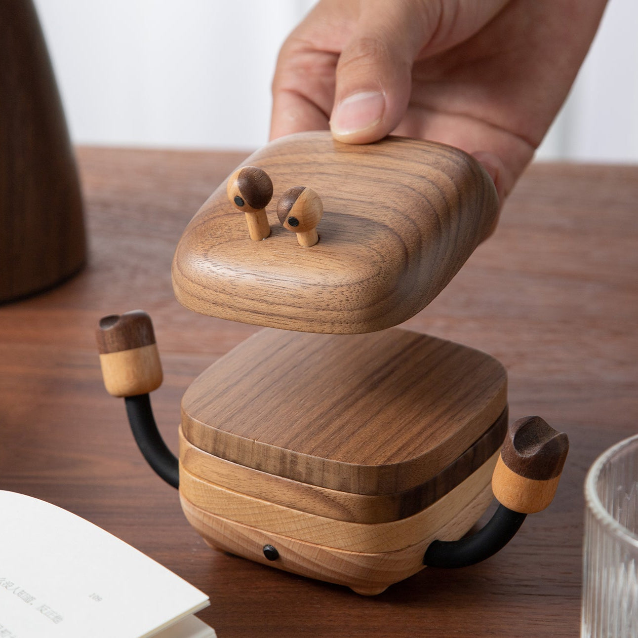 Heat-Resistant Crab Solid Wood Coasters