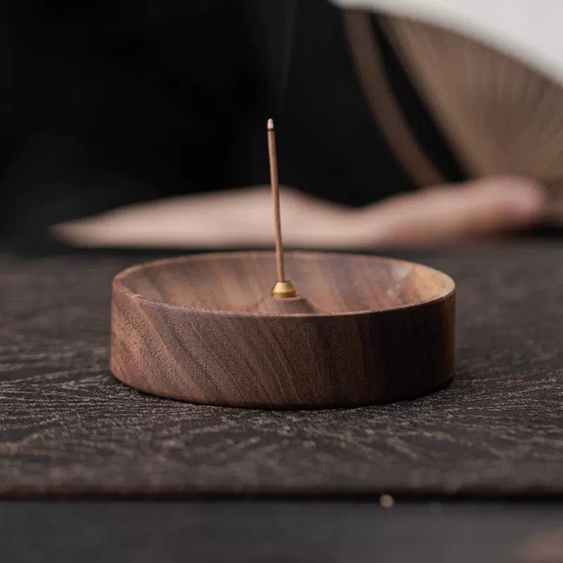 Luxury Natural Walnut Incense Holder for Aromatherapy