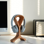 Luxury wooden stand for gaming headphones