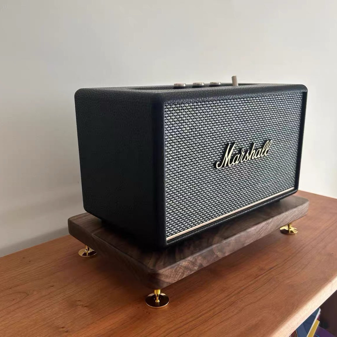 Marshall Retro Walnut Speaker Stand - Stand Only