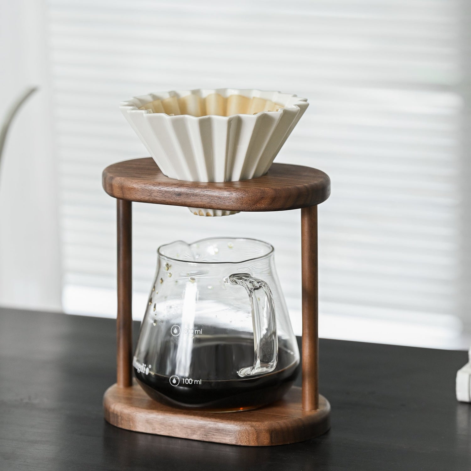 Mossi walnut wood pour-over coffee stand