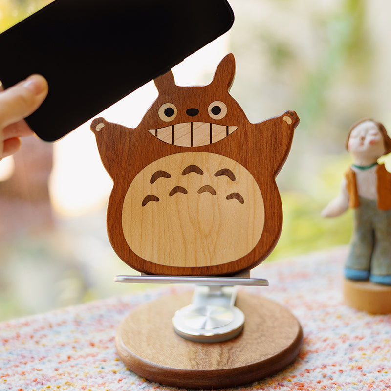 Smiley Toto Adjustable Stand for phones and tablets