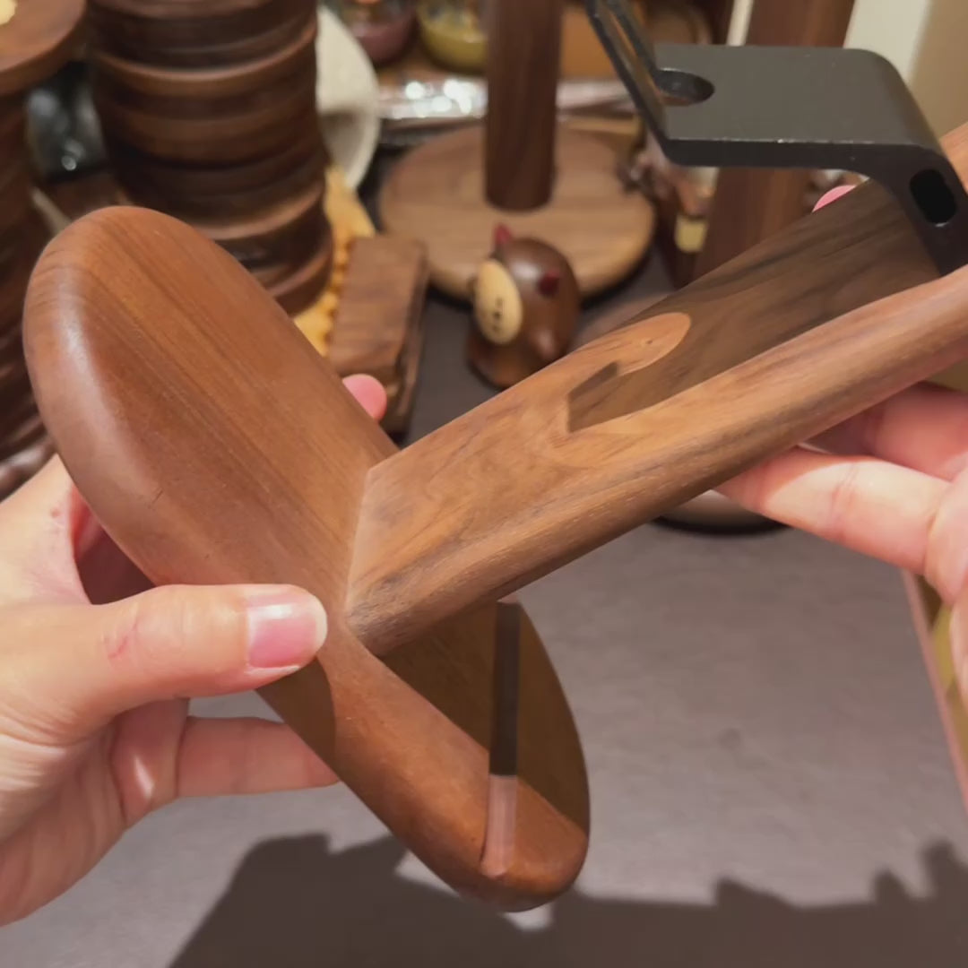 Nexus Walnut Stand Holder for Headset and Controller