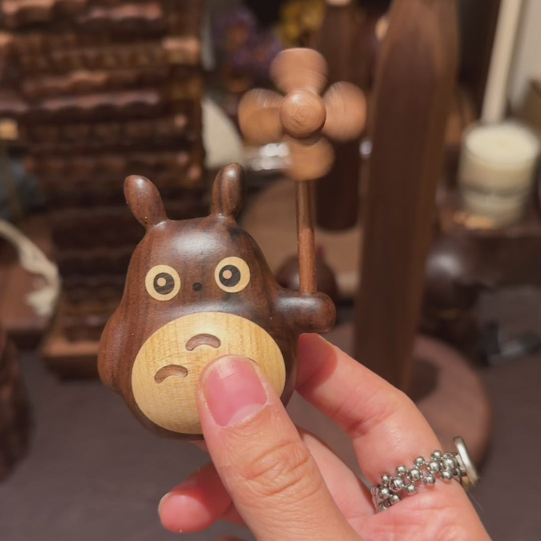 Toto Walnut Vehicle Air Fresheners With Windmill