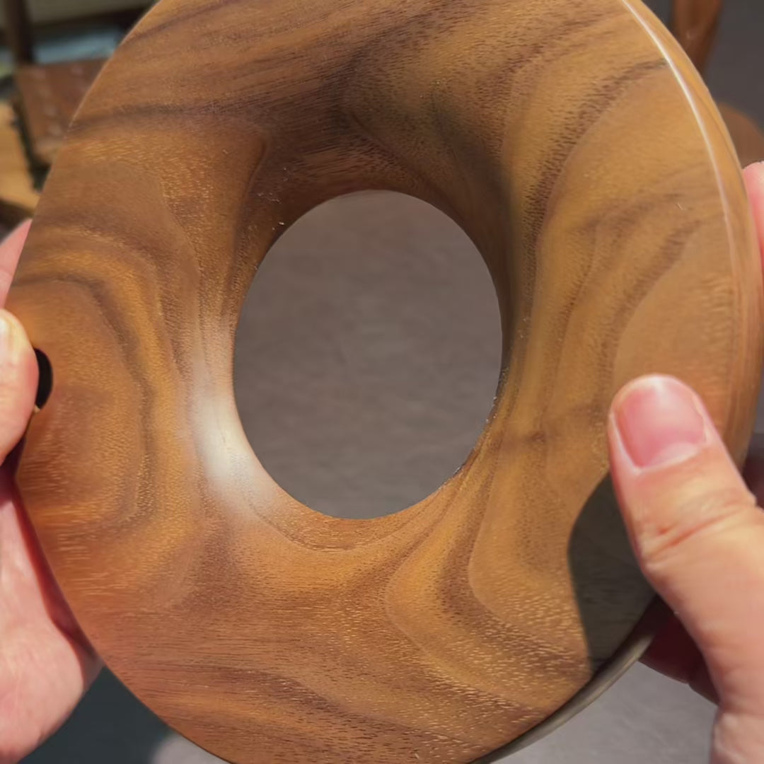 Hollow Minimalist Walnut Wood Trivet