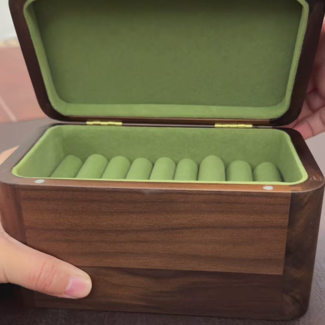 Heirloom Retro Walnut Bangles Box with Patterned Glass