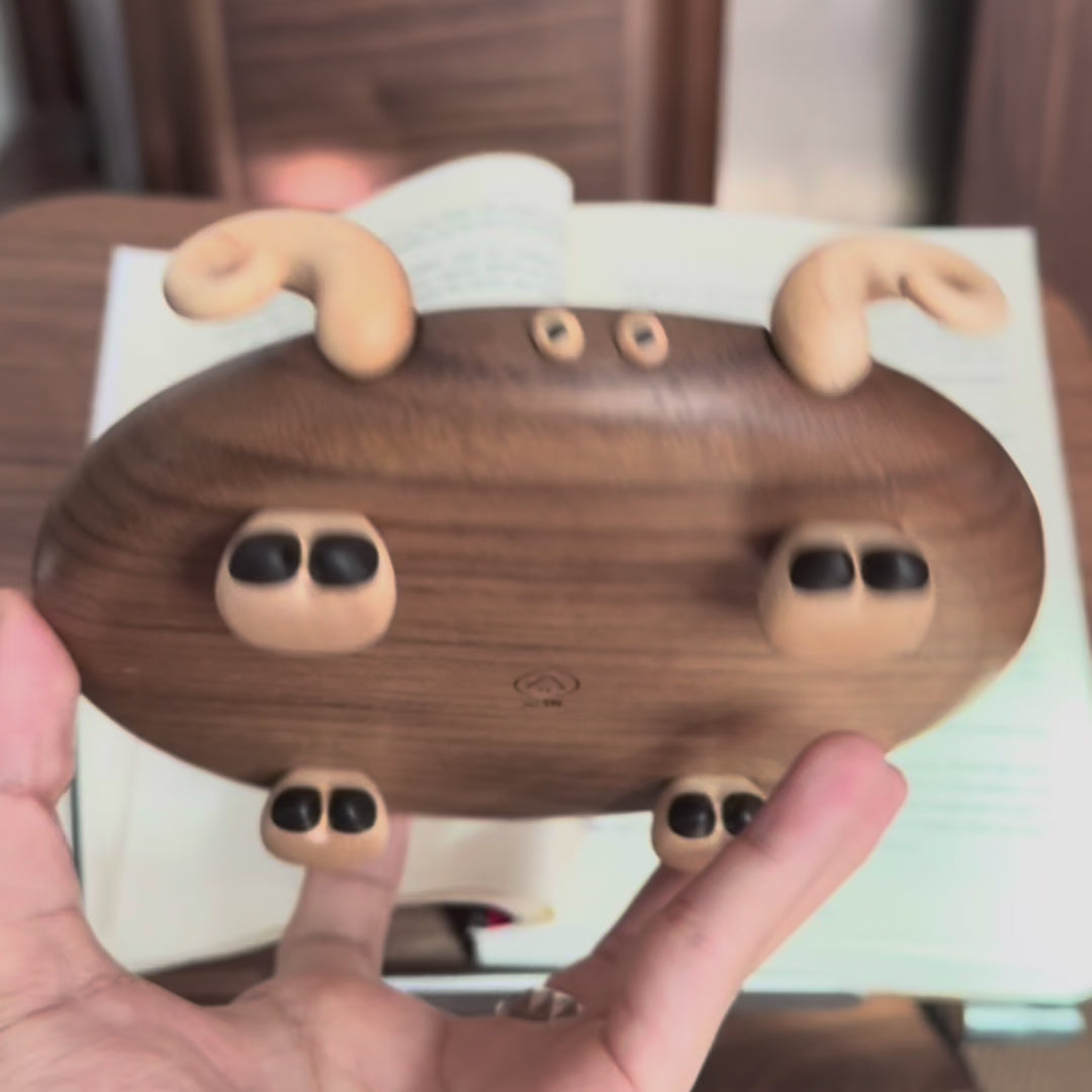 Cute Lamb Walnut Storage Tray