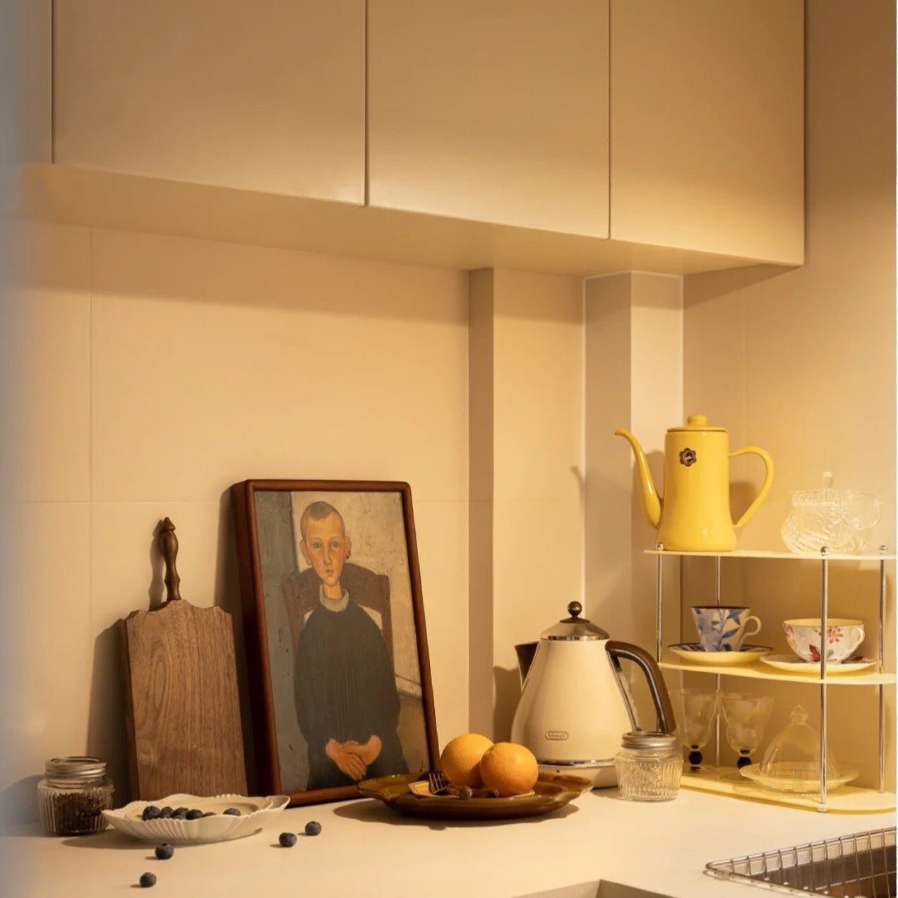 walnut wood cutting board